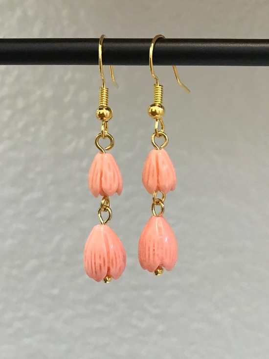 Handmade Jewelry - Handmade Peach Pikake Earrings